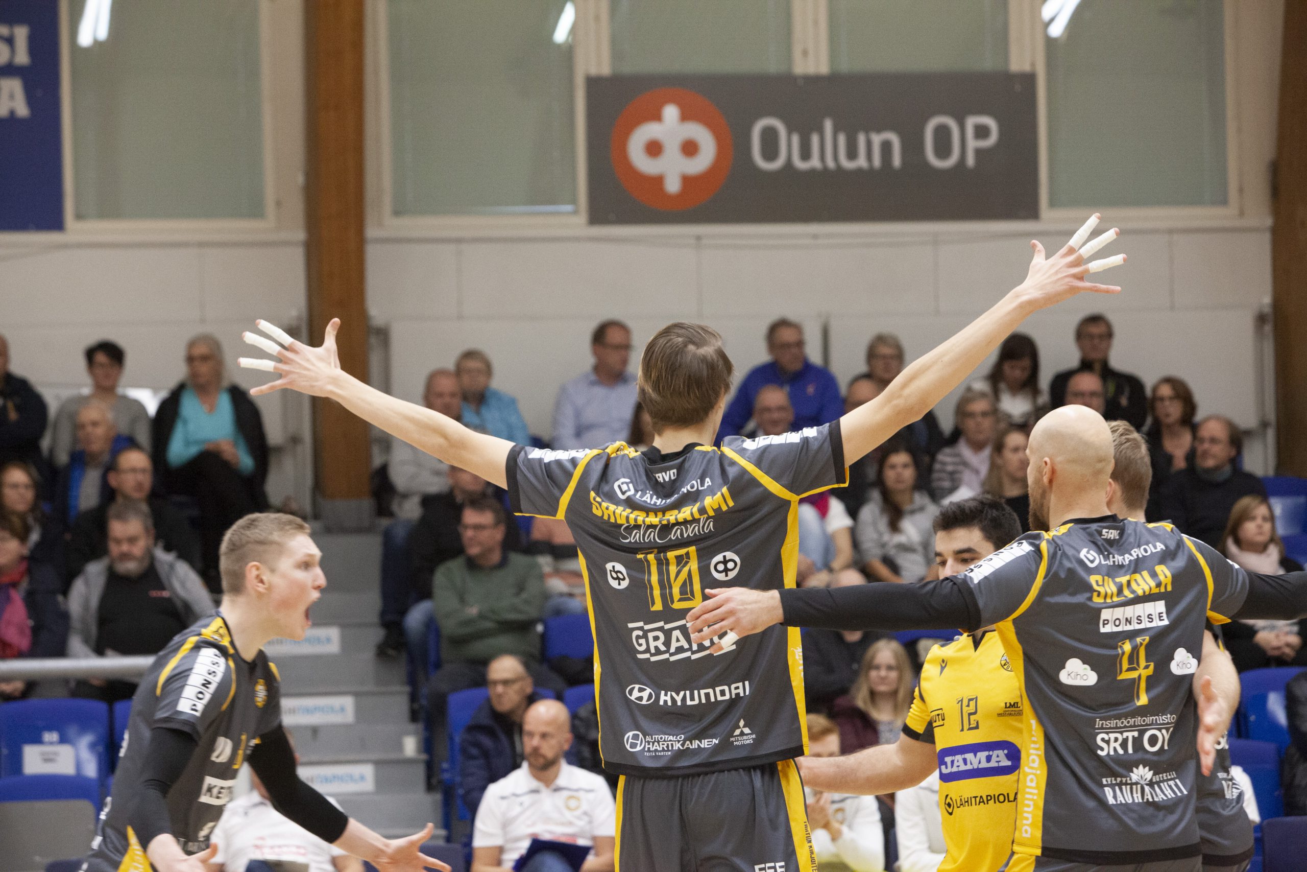 Oulun Etta haastoi Savo Volleyn tiukkaan taistoon