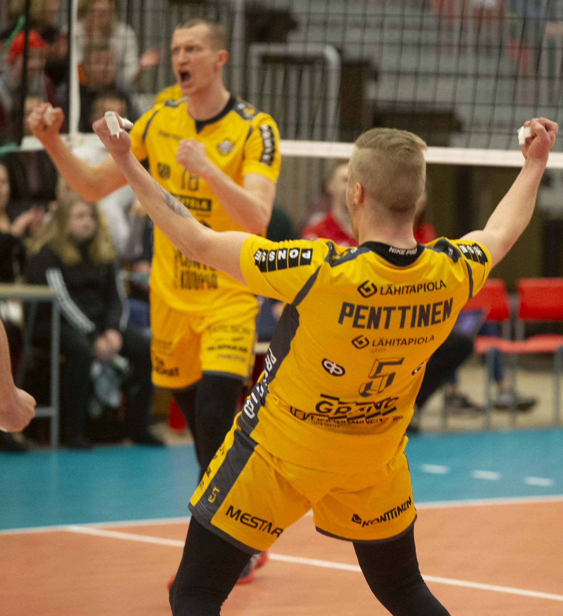 Savo Volley käänsi uskomattomasti neljännen välierän voitoksi