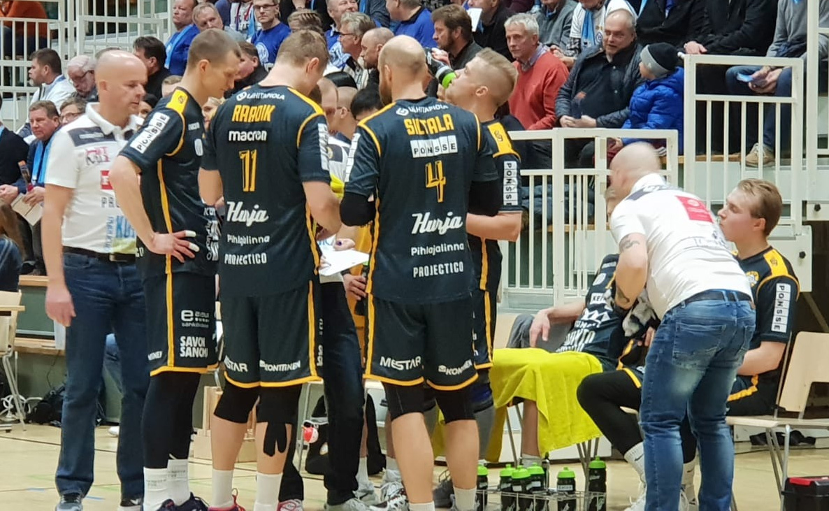 Akaa Volley kellisti Savo Volleyn kolmessa erässä