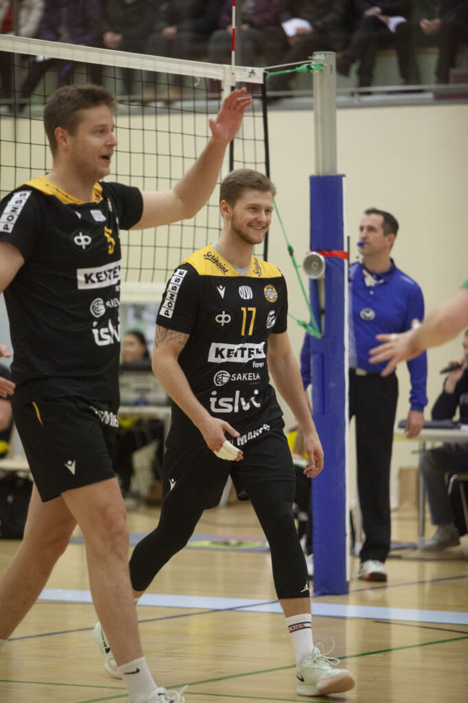 {!! $post->post_title !!}