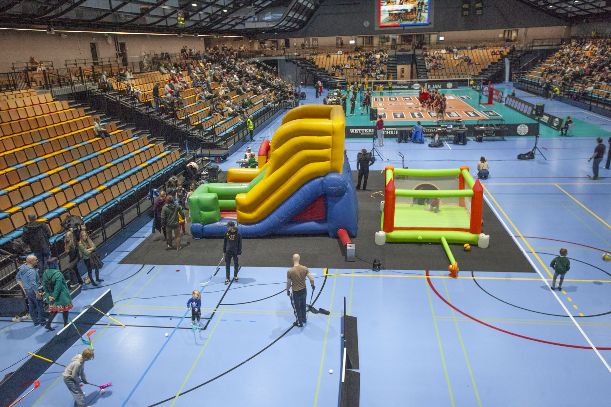 Kolmen pisteen kera lyhyen vapaan viettoon